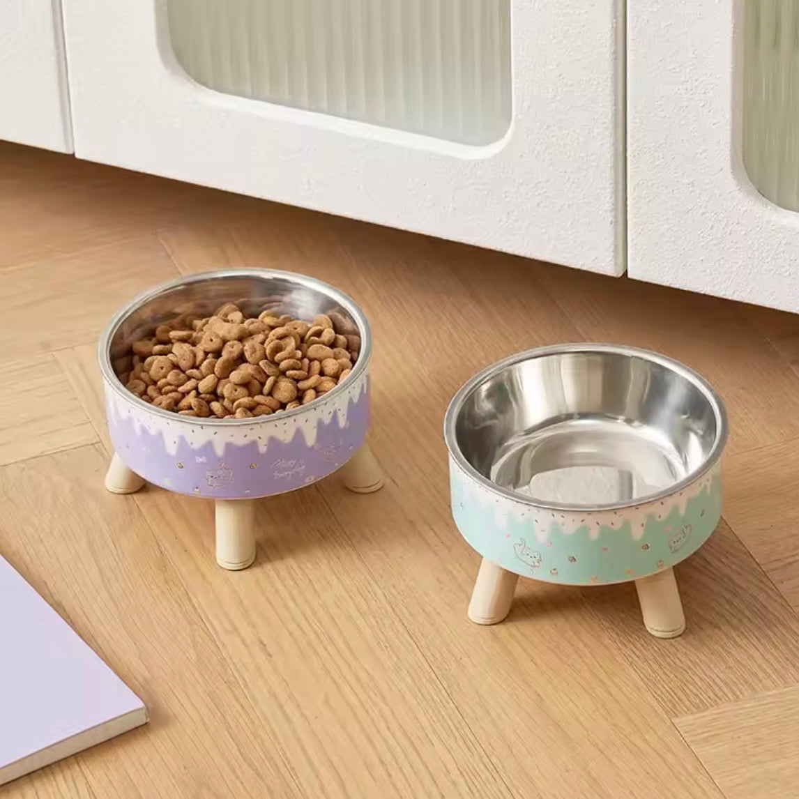 Elevated Ice Cream Pet Bowl 🍦